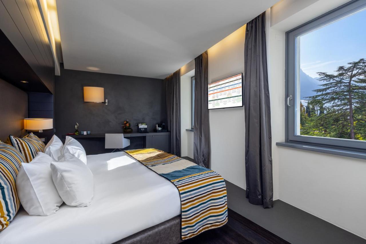 Lido Palace - The Leading Hotels Of The World Riva del Garda Extérieur photo