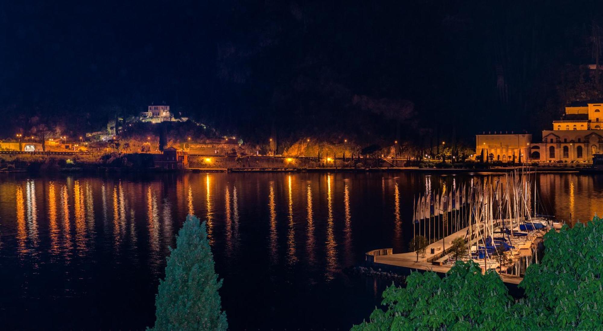 Lido Palace - The Leading Hotels Of The World Riva del Garda Extérieur photo