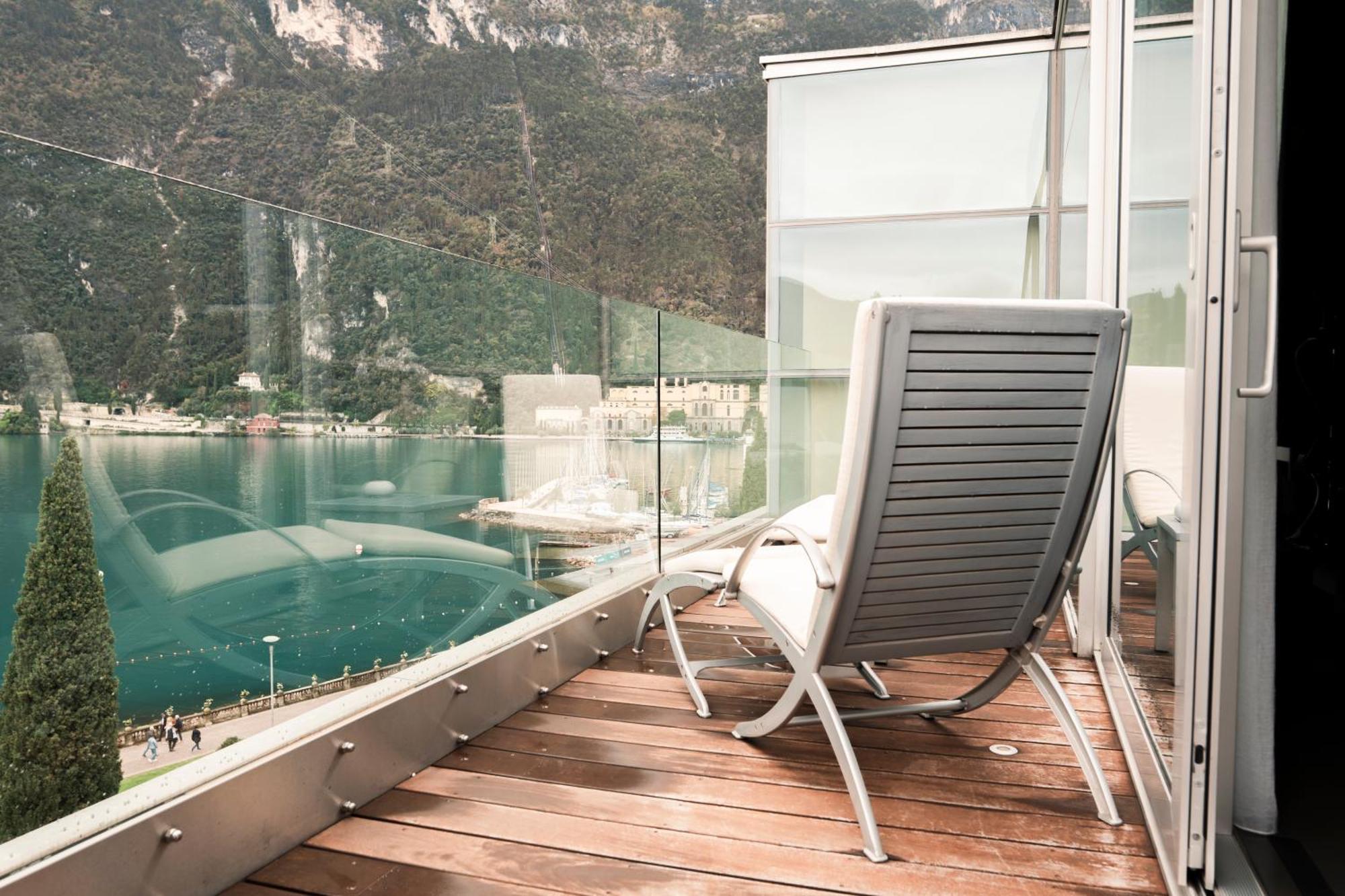 Lido Palace - The Leading Hotels Of The World Riva del Garda Extérieur photo